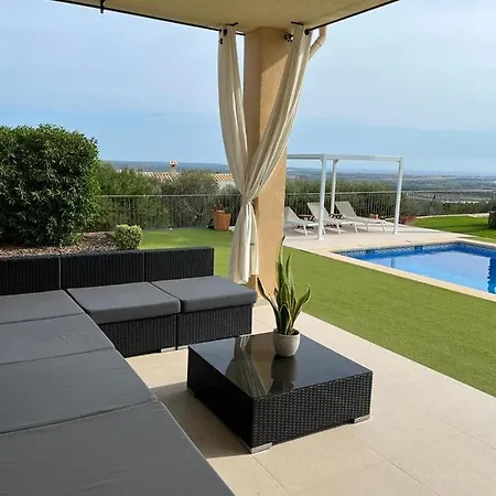 The House Holiday home
